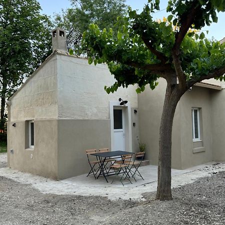 Mazet En Campagne Daire Arles Dış mekan fotoğraf